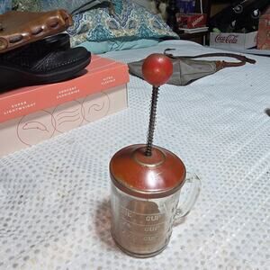 VINTAGE HAZEL-ATLAS GLASS FOOD NUT CHOPPER MEASURING CUP